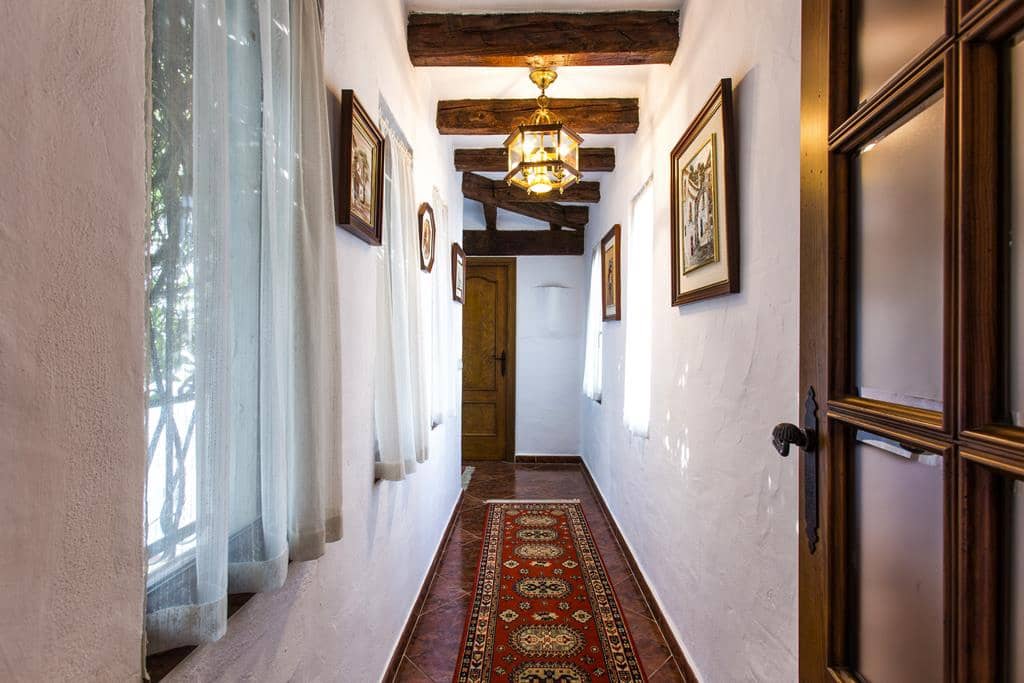 3 bedroom Villa for sale in Denia with pool garage - € 580,000 (Ref: 8621004)