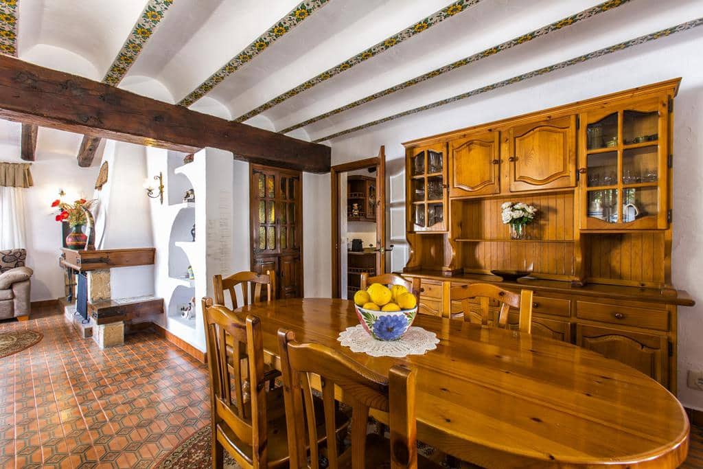 3 bedroom Villa for sale in Denia with pool garage - € 580,000 (Ref: 8621004)