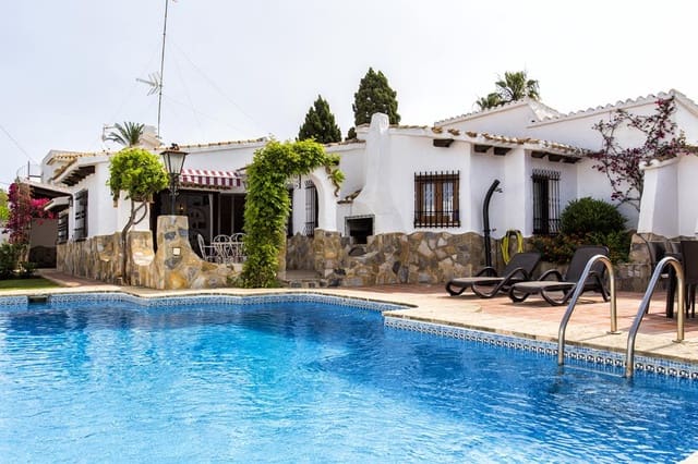 3 sovrum Villa till salu i Dénia med pool garage - 580 000 € (Ref: 8621004)