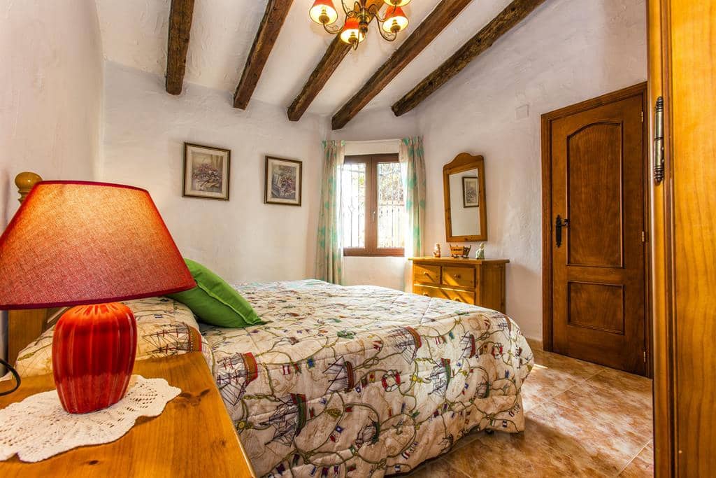 3 bedroom Villa for sale in Denia with pool garage - € 580,000 (Ref: 8621004)