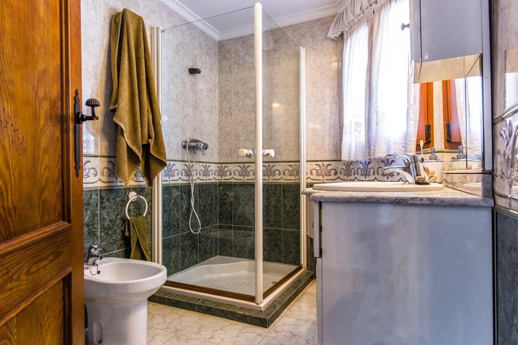 3 bedroom Villa for sale in Denia with pool garage - € 580,000 (Ref: 8621004)