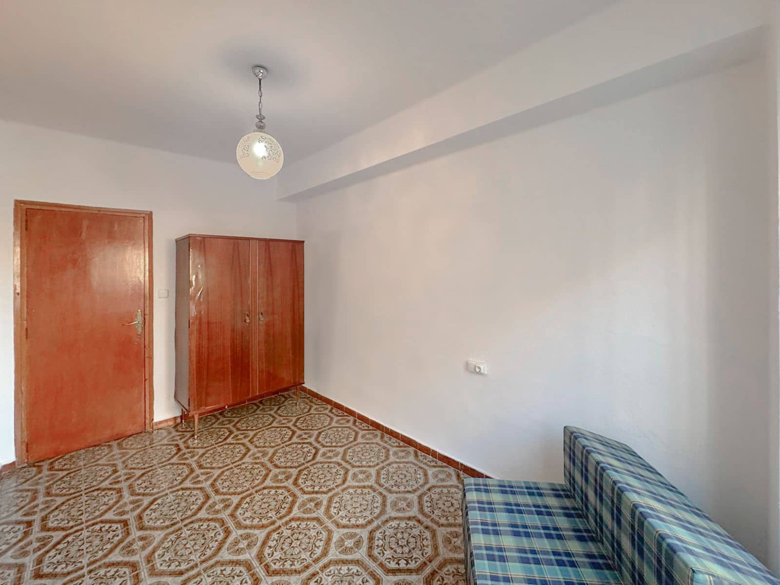 3 bedroom Apartment for sale in Denia - € 164,000 (Ref: 8718175)