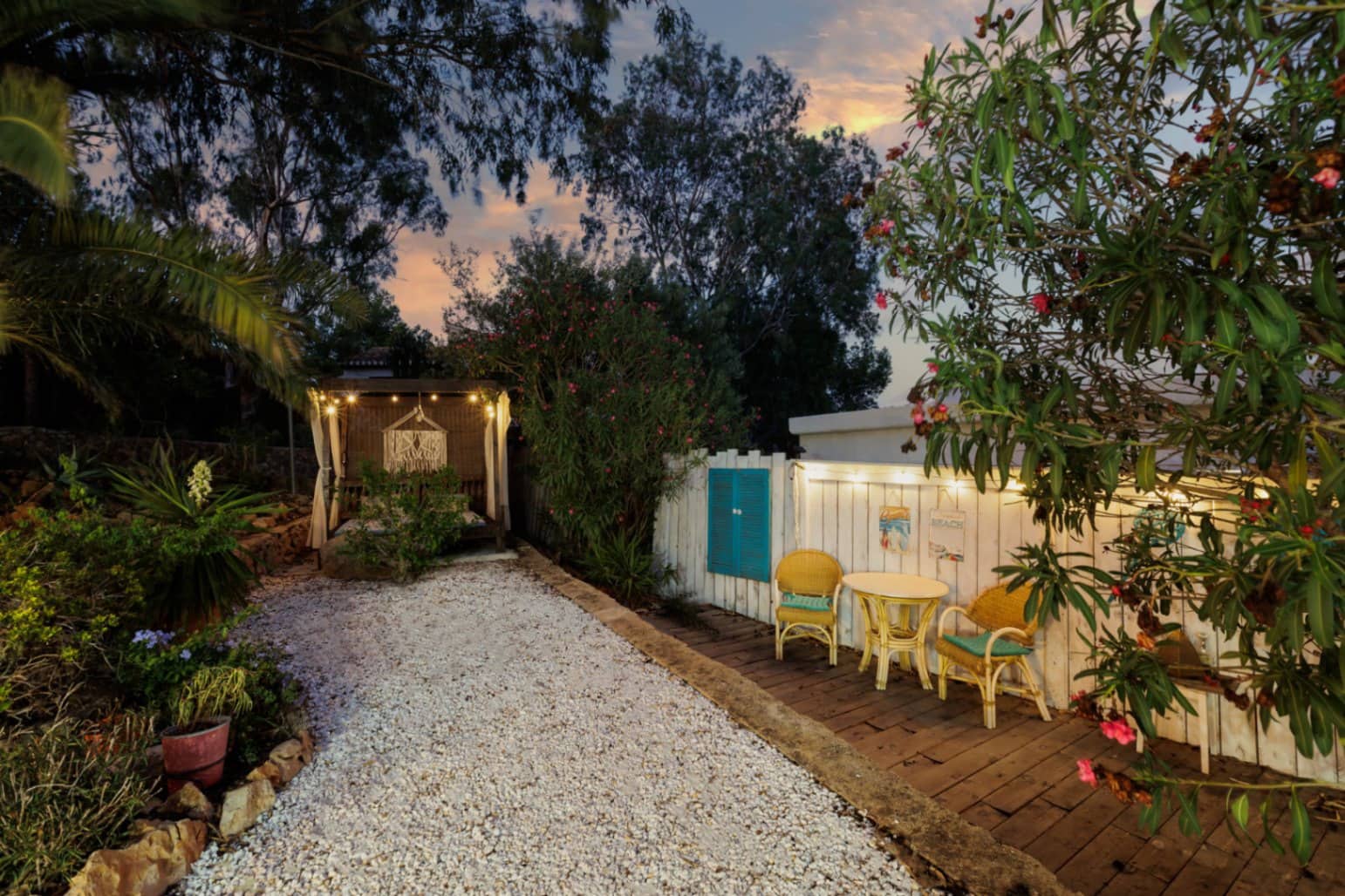 3 bedroom Villa for sale in Denia with pool garage - € 628,000 (Ref: 8820848)