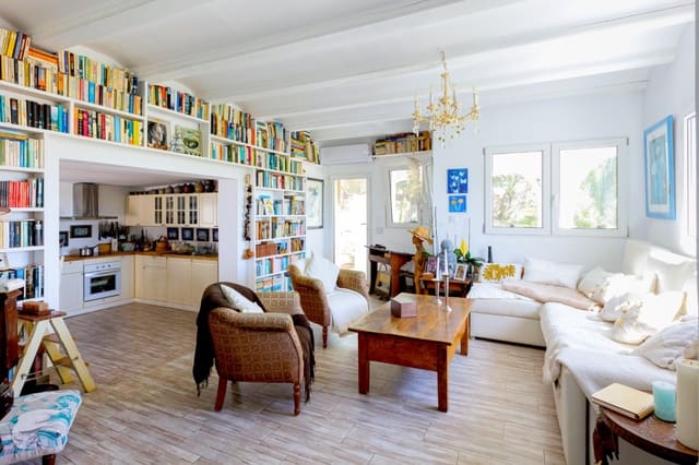 3 sypialnia Willa na sprzedaż w Dénia z basenem garażem - 628 000 € (Ref: 8820848)