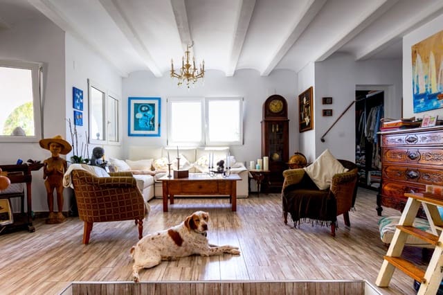 3 sypialnia Willa na sprzedaż w Dénia z basenem garażem - 628 000 € (Ref: 8820848)