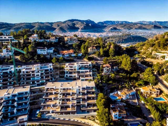 3 bedroom Apartment for sale in Pedreguer with pool garage - € 665,000 (Ref: 8830376)