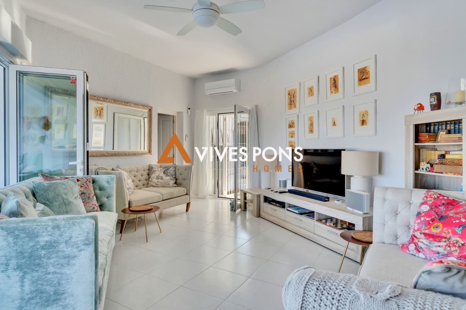 4 bedroom Villa for sale in Denia with pool garage - € 890,000 (Ref: 8848672)