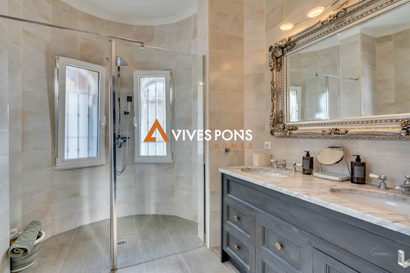 4 bedroom Villa for sale in Denia with pool garage - € 890,000 (Ref: 8848672)