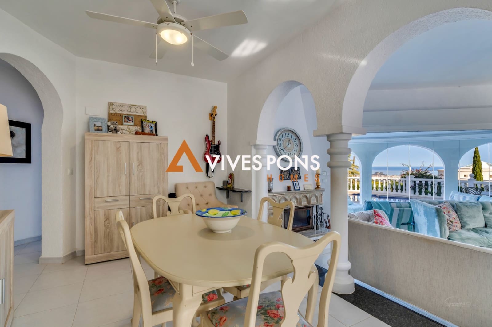 4 bedroom Villa for sale in Denia with pool garage - € 890,000 (Ref: 8848672)