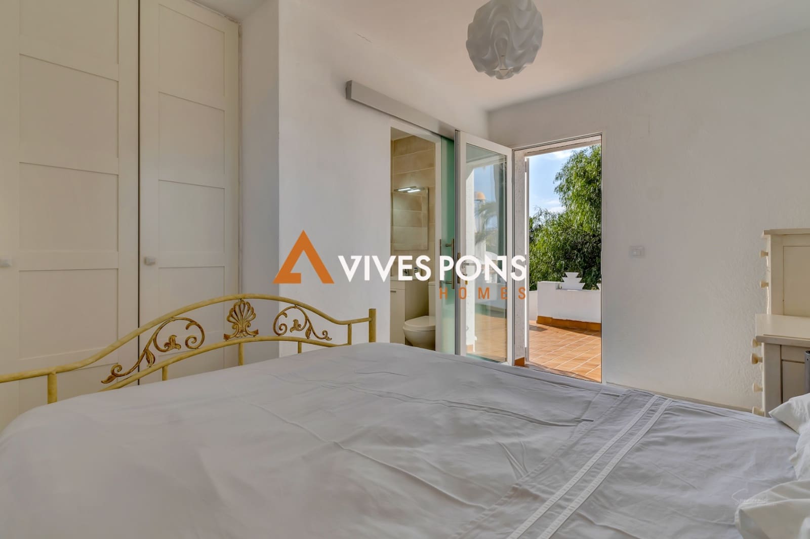 4 bedroom Villa for sale in Denia with pool garage - € 890,000 (Ref: 8848672)