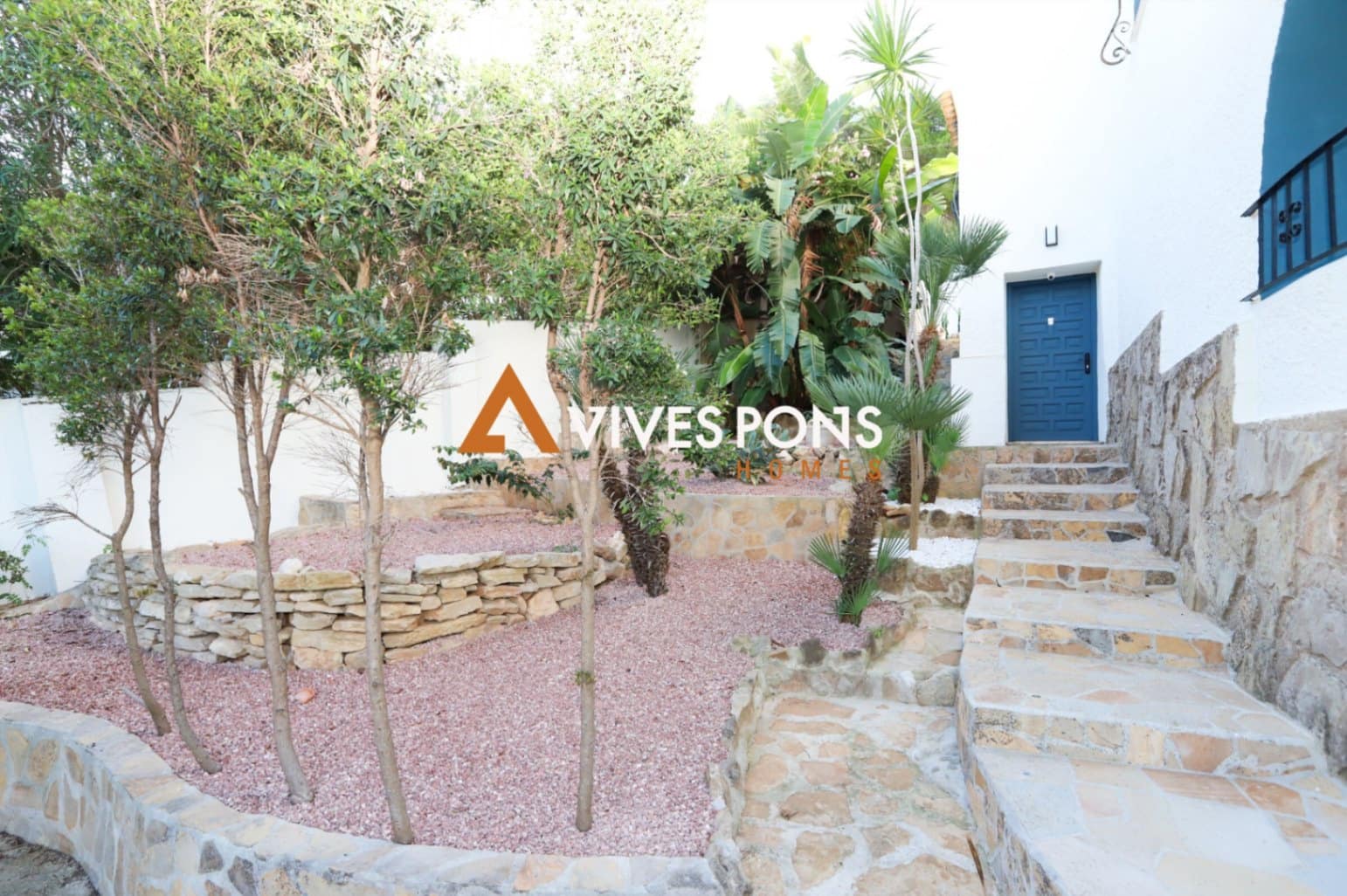 5 bedroom Villa for sale in Javea / Xabia with pool garage - € 629,000 (Ref: 8848673)