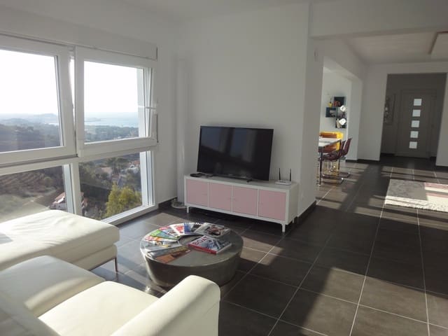 3 soveværelse Villa til salg i Las Rotas / Les Rotes, Dénia med swimmingpool garage - € 800.000 (Ref: 8925232)