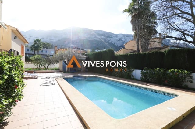 5 sovrum Villa till salu i Dénia med pool garage - 849 000 € (Ref: 8934637)