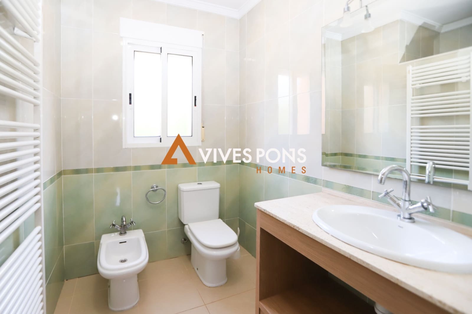 5 bedroom Villa for sale in Denia with pool garage - € 849,000 (Ref: 8934637)