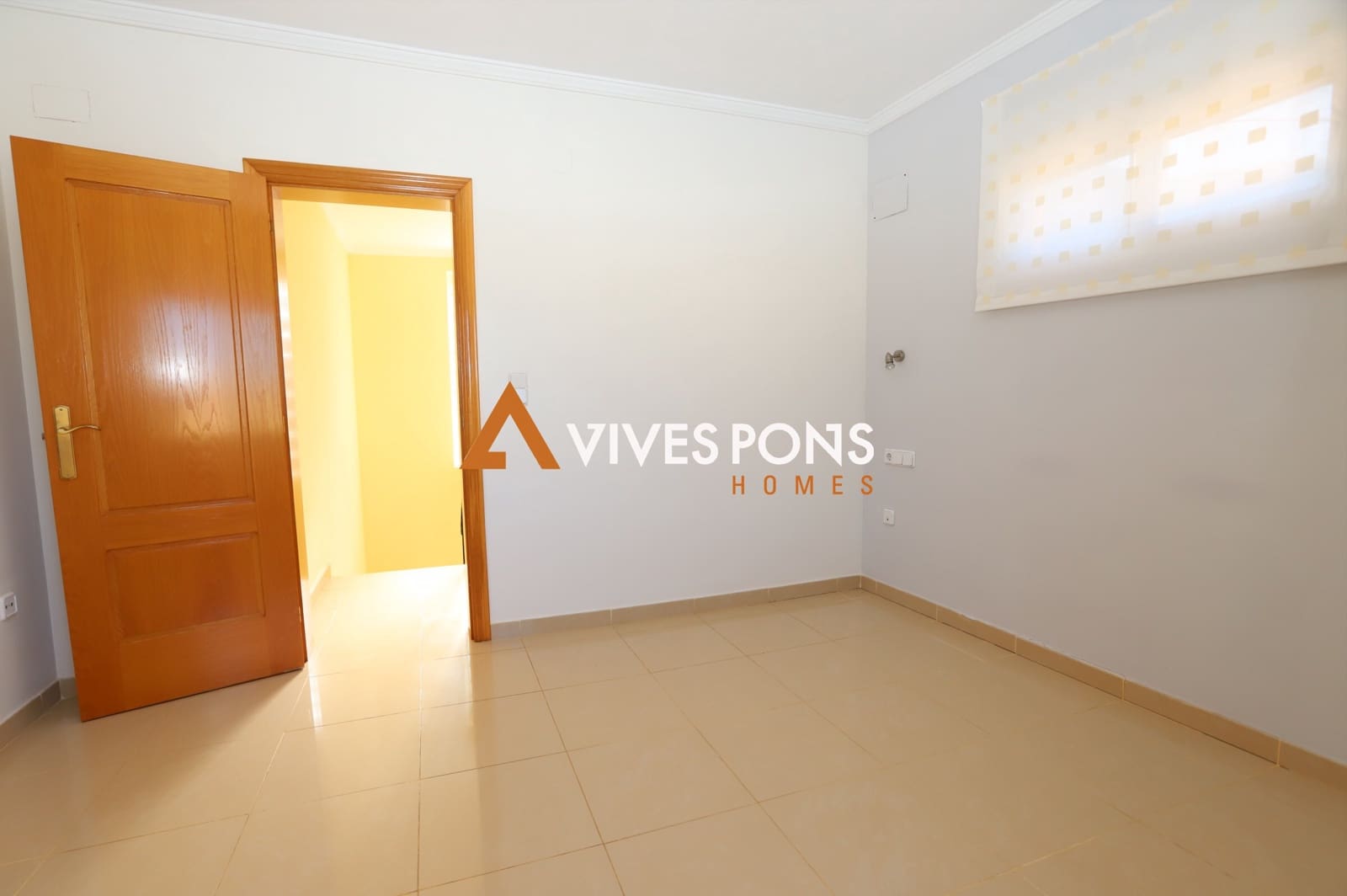 5 bedroom Villa for sale in Denia with pool garage - € 849,000 (Ref: 8934637)