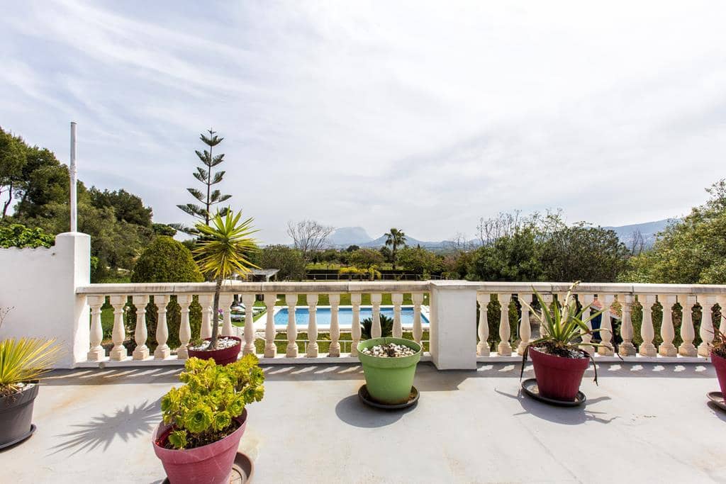 4 soveværelse Finca/Landehus til salg i Beniarbeig med swimmingpool garage - € 899.950 (Ref: 8967680)