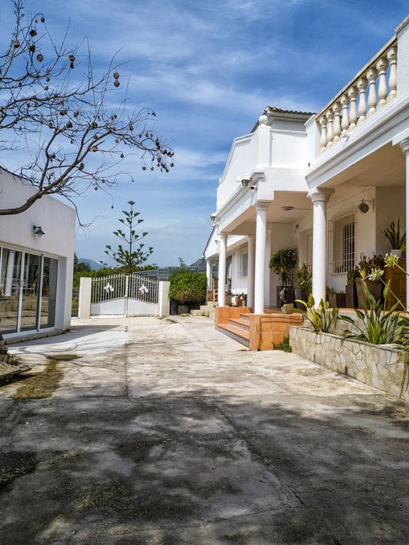 4 soveværelse Finca/Landehus til salg i Beniarbeig med swimmingpool garage - € 899.950 (Ref: 8967680)