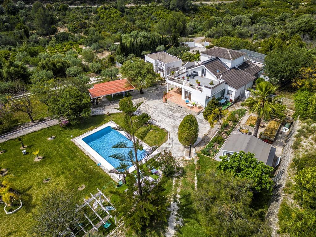 4 soveværelse Finca/Landehus til salg i Beniarbeig med swimmingpool garage - € 899.950 (Ref: 8967680)