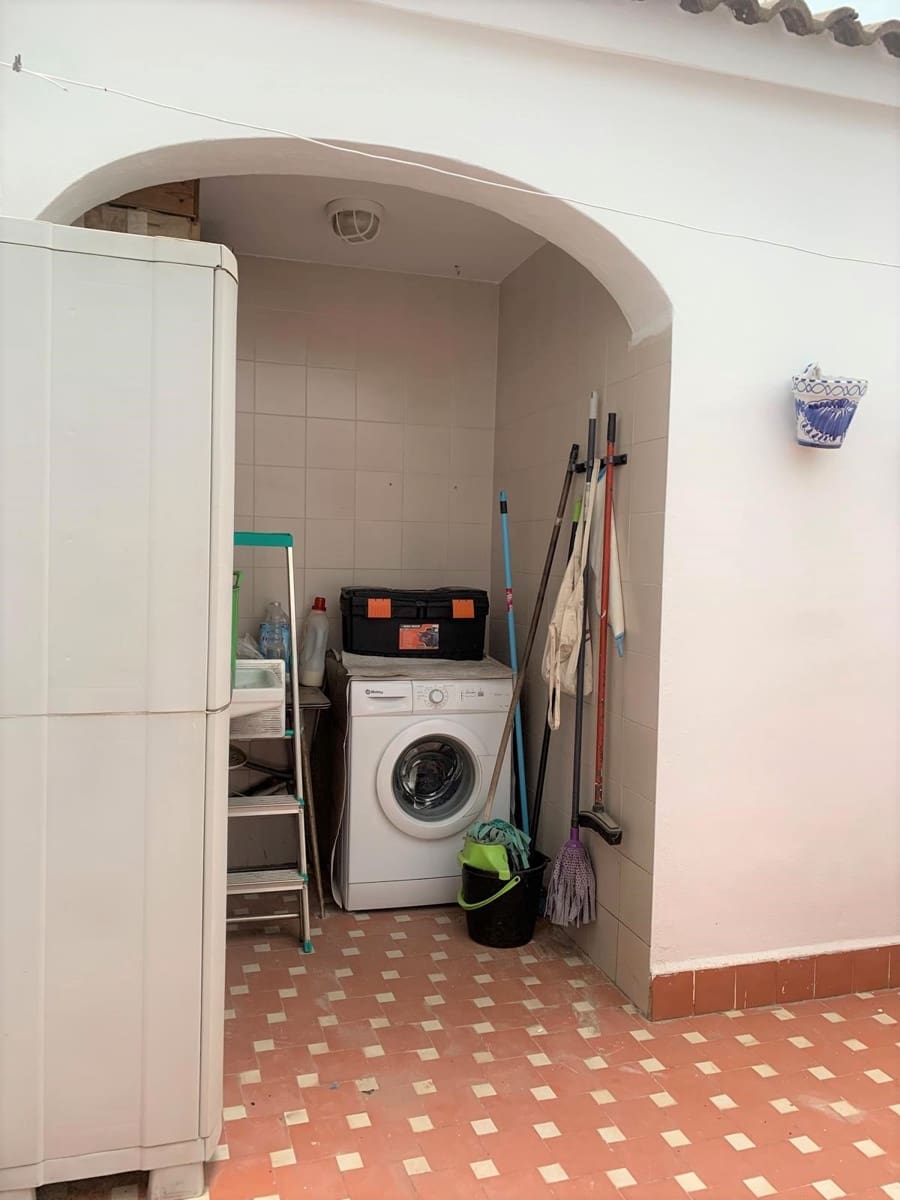 5 quarto Apartamento para venda em Denia - 300 000 € (Ref: 8967681)