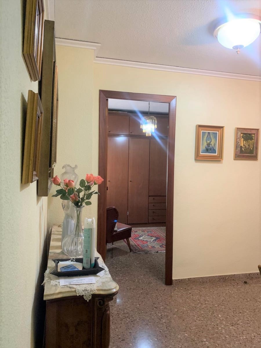 5 quarto Apartamento para venda em Denia - 300 000 € (Ref: 8967681)