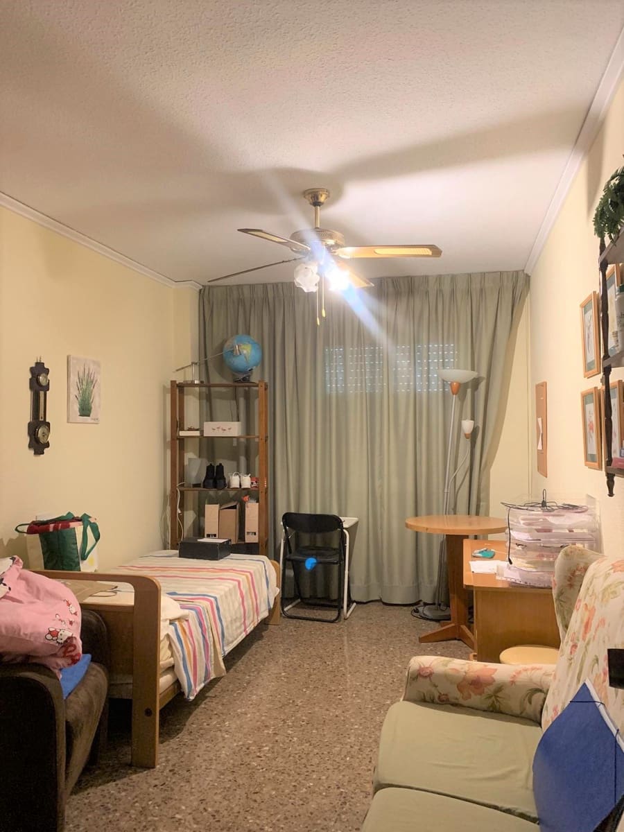 5 soverom Leilighet til salgs i Denia med svømmebasseng - € 300 000 (Ref: 8967681)