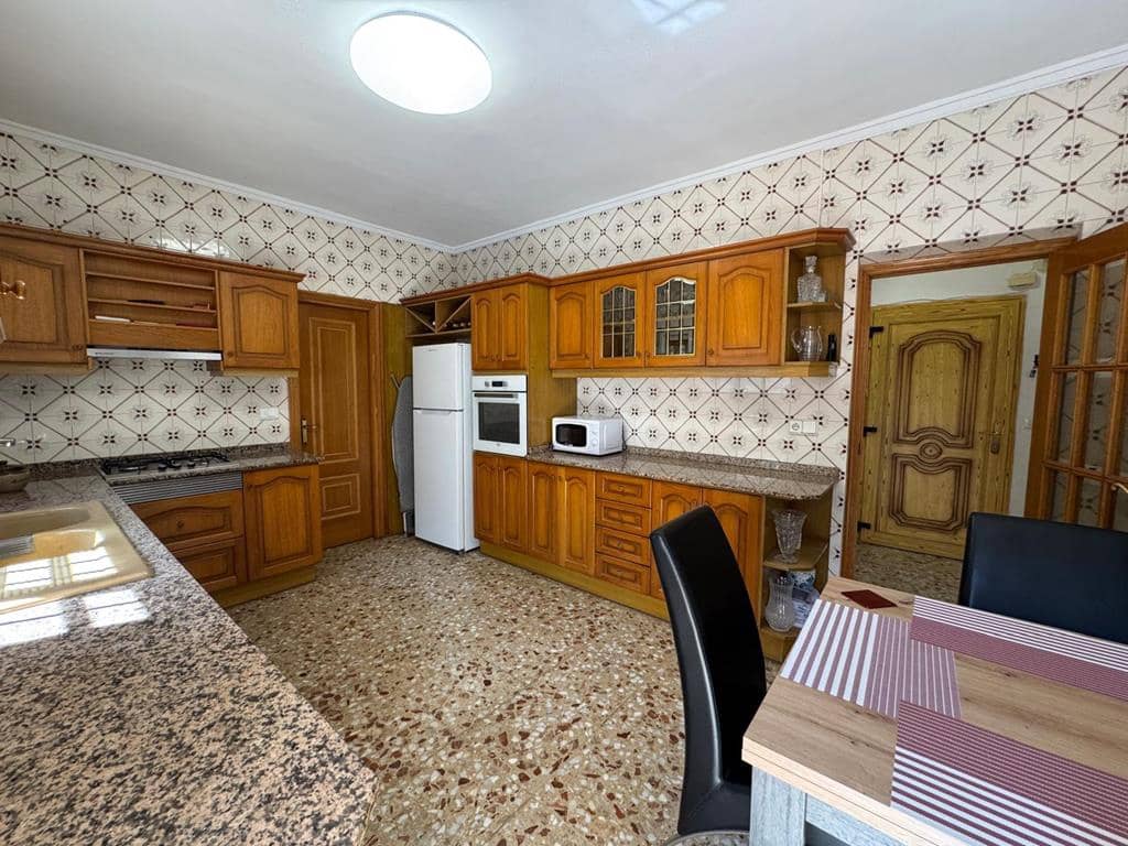 3 makuuhuone Huvila myytävänä paikassa Denia mukana uima-altaan 
autotalli - 690 000 € (Ref: 8970920)