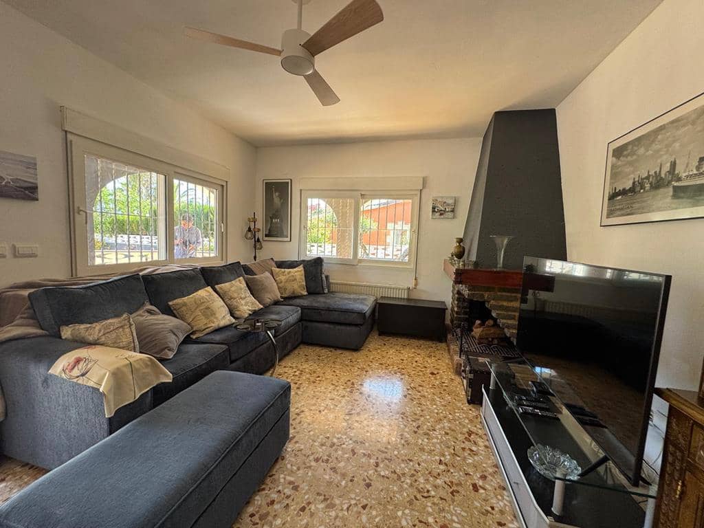 3 camera da letto Villa in vendita in Denia con piscina garage - 695.000 € (Rif: 8970920)