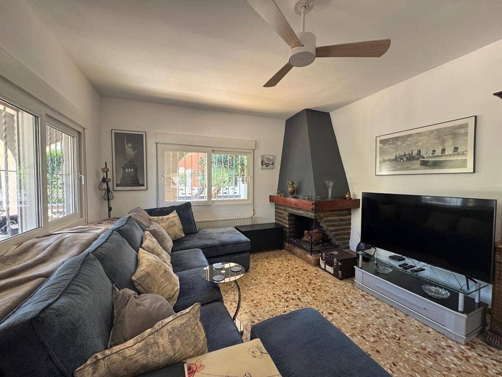 3 camera da letto Villa in vendita in Denia con piscina garage - 695.000 € (Rif: 8970920)