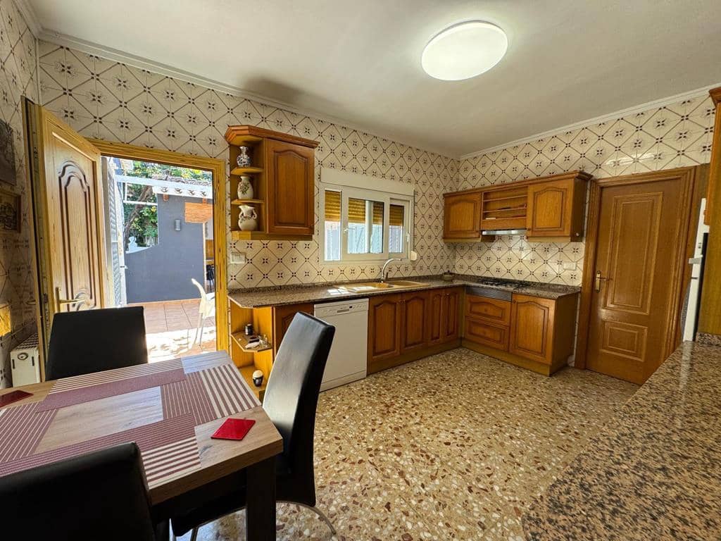 3 camera da letto Villa in vendita in Denia con piscina garage - 695.000 € (Rif: 8970920)