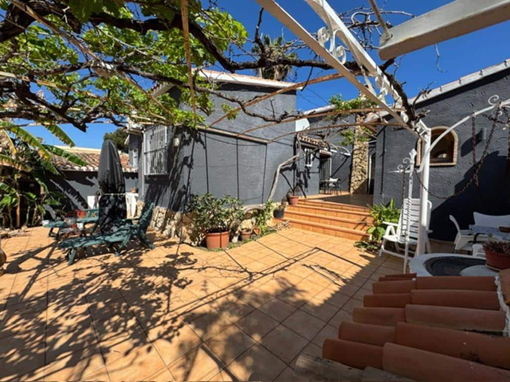 3 camera da letto Villa in vendita in Denia con piscina garage - 695.000 € (Rif: 8970920)