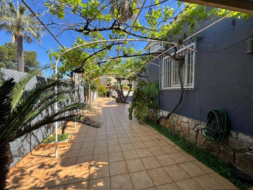 3 camera da letto Villa in vendita in Denia con piscina garage - 695.000 € (Rif: 8970920)