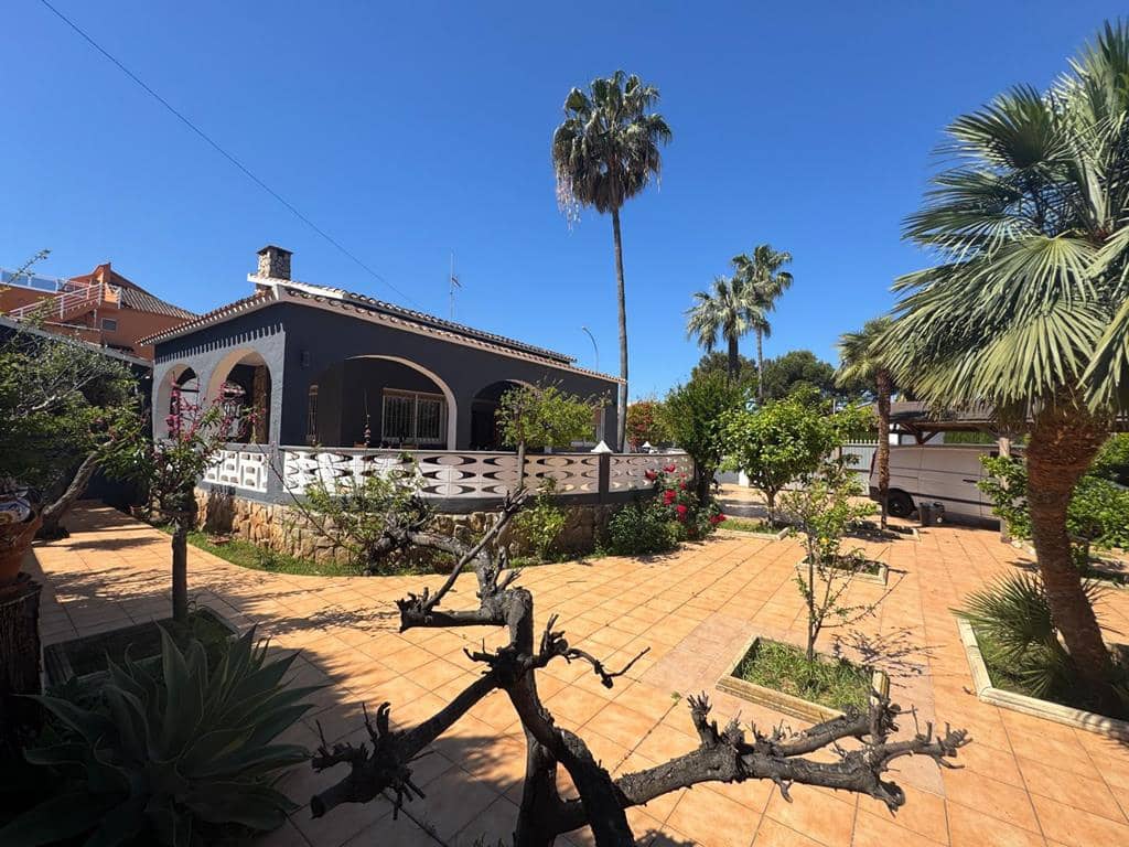 3 camera da letto Villa in vendita in Denia con piscina garage - 695.000 € (Rif: 8970920)