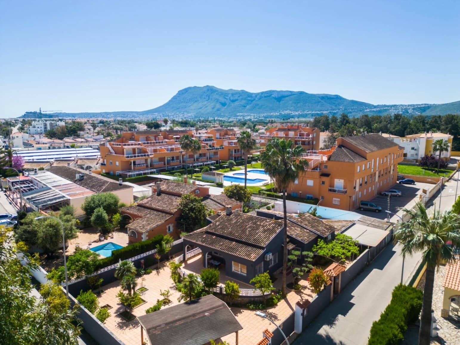 3 camera da letto Villa in vendita in Denia con piscina garage - 695.000 € (Rif: 8970920)