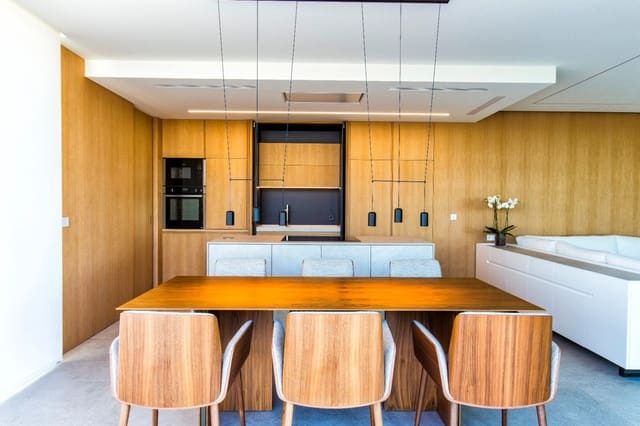 4 makuuhuone Huvila myytävänä paikassa Benissa mukana uima-altaan - 2 595 000 € (Ref: 9061332)