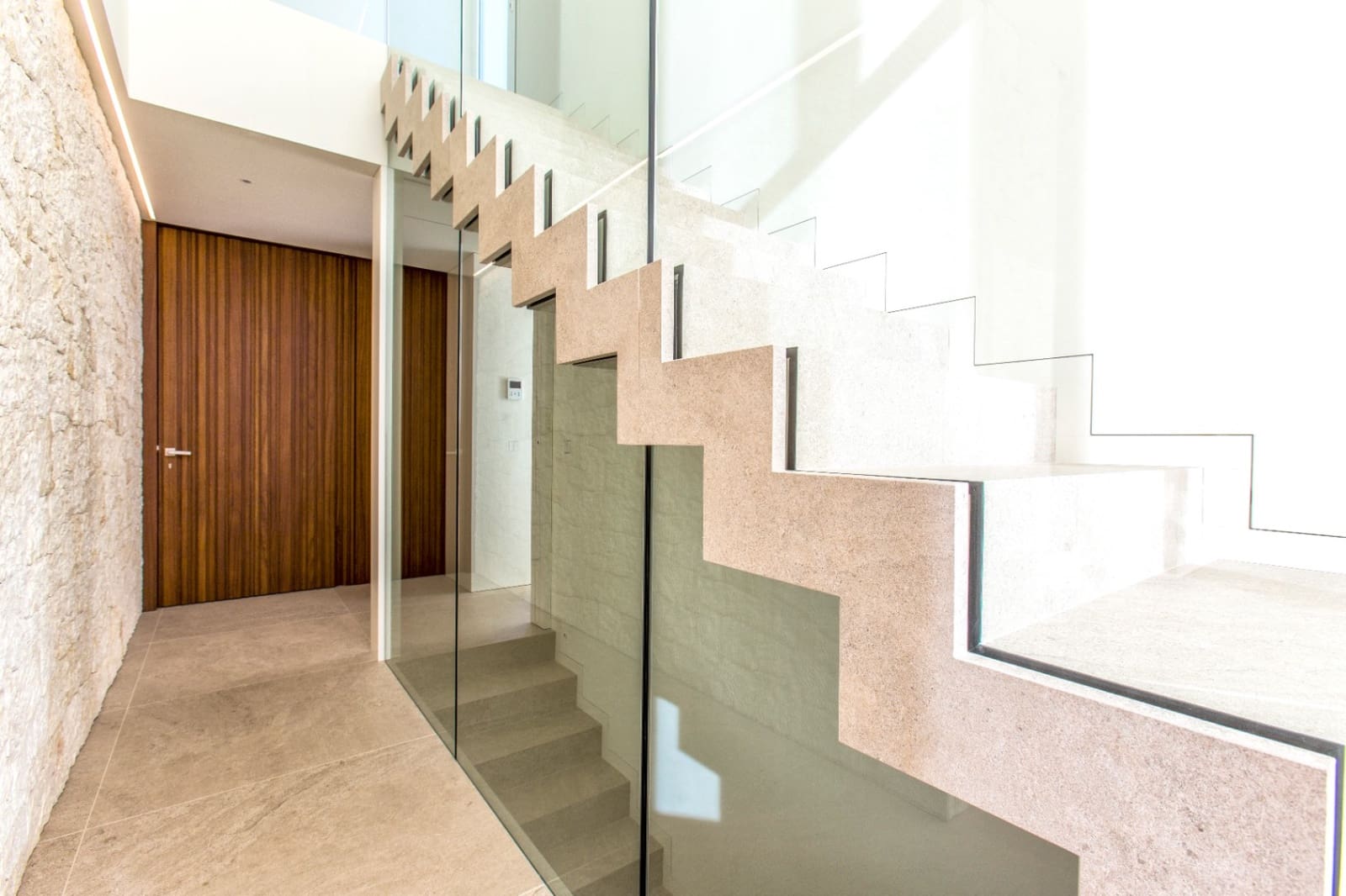 4 bedroom Villa for sale in Benissa with pool - € 2,595,000 (Ref: 9061332)