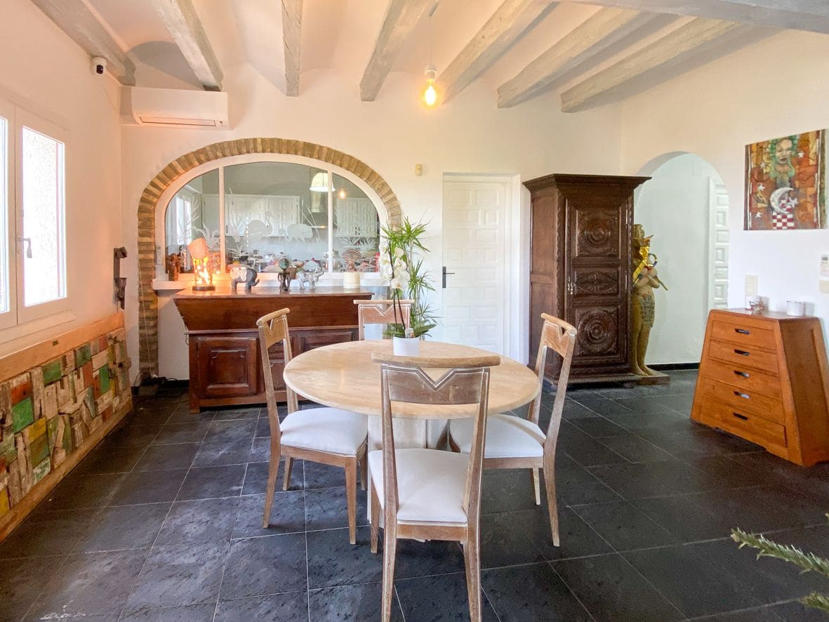 4 soveværelse Villa til salg i Denia med swimmingpool garage - € 770.000 (Ref: 9061333)