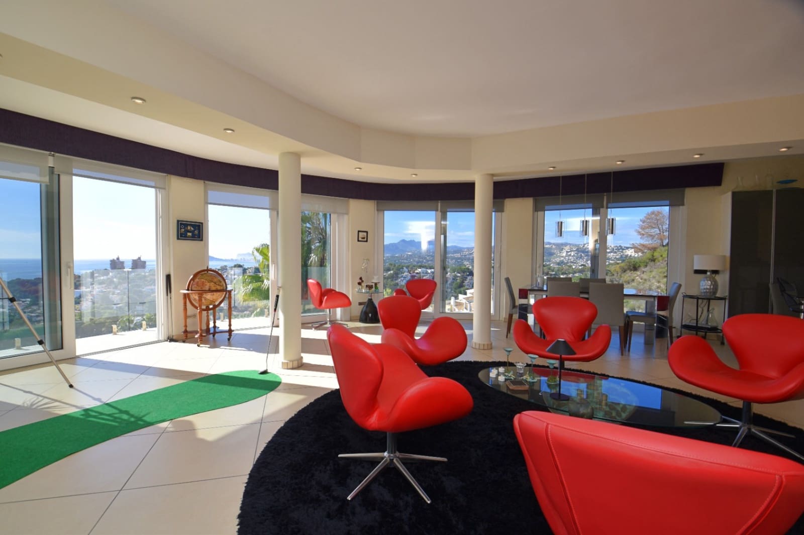 3 bedroom Villa for sale in Moraira with pool - € 1,550,000 (Ref: 9061337)