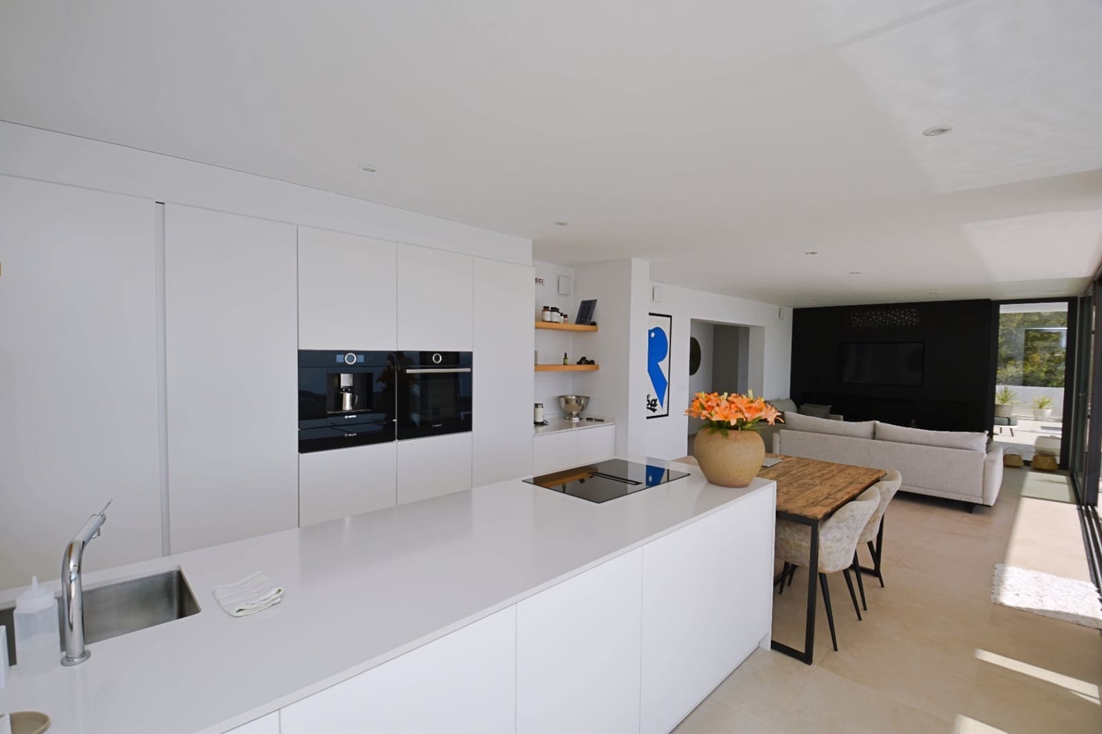 4 bedroom Villa for sale in Moraira with pool - € 1,995,000 (Ref: 9061338)