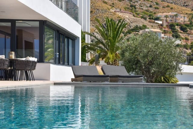6 soveværelse Villa til salg i Alhama Springs, Altea - € 5.595.000 (Ref: 9061340)