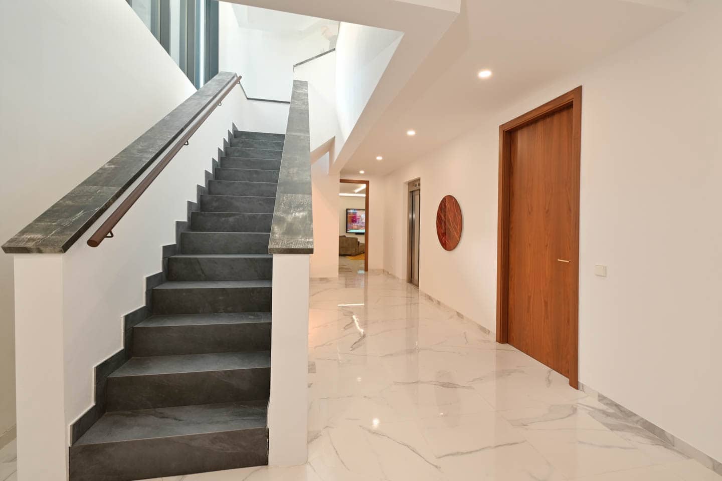 6 bedroom Villa for sale in Altea - € 5,595,000 (Ref: 9061340)