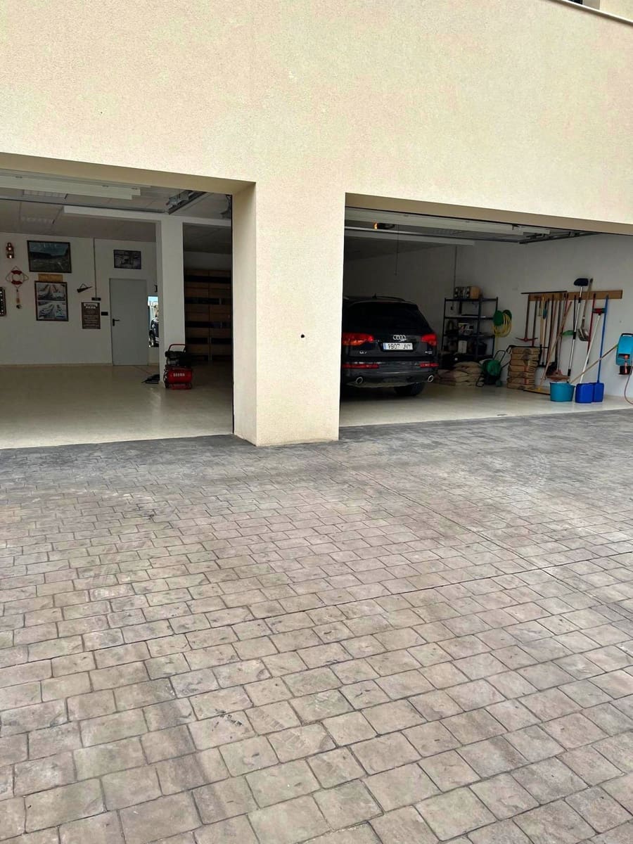 5 bedroom Villa for sale in Altea with pool - € 3,500,000 (Ref: 9061344)