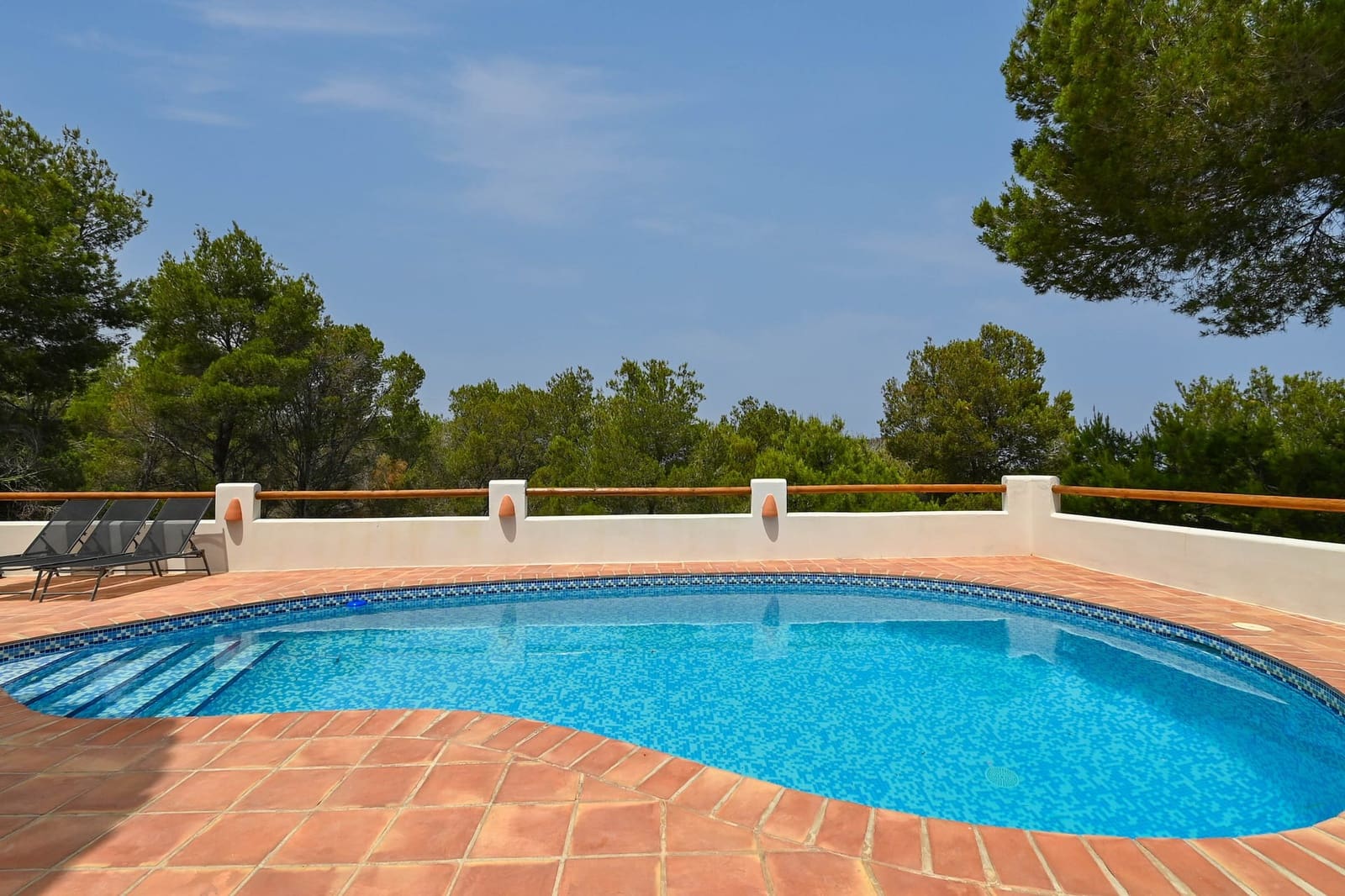 5 bedroom Villa for sale in Denia - € 799,000 (Ref: 9061346)