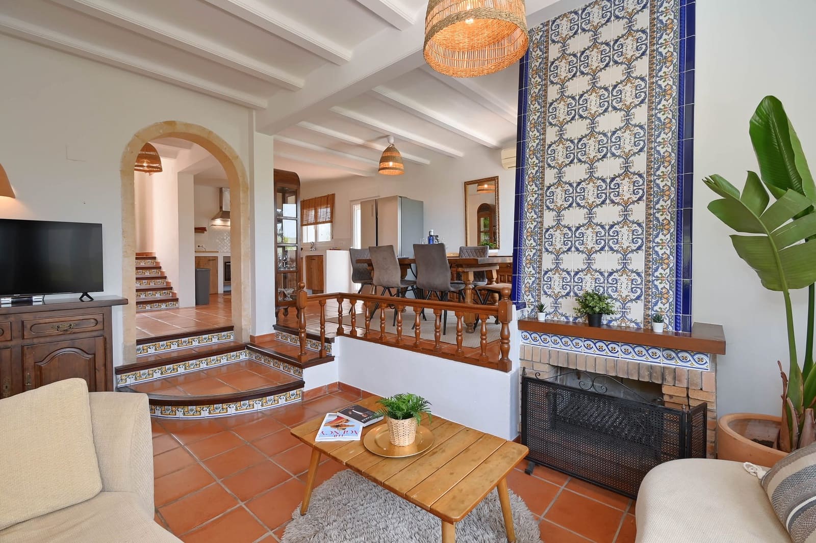 5 bedroom Villa for sale in Denia - € 799,000 (Ref: 9061346)