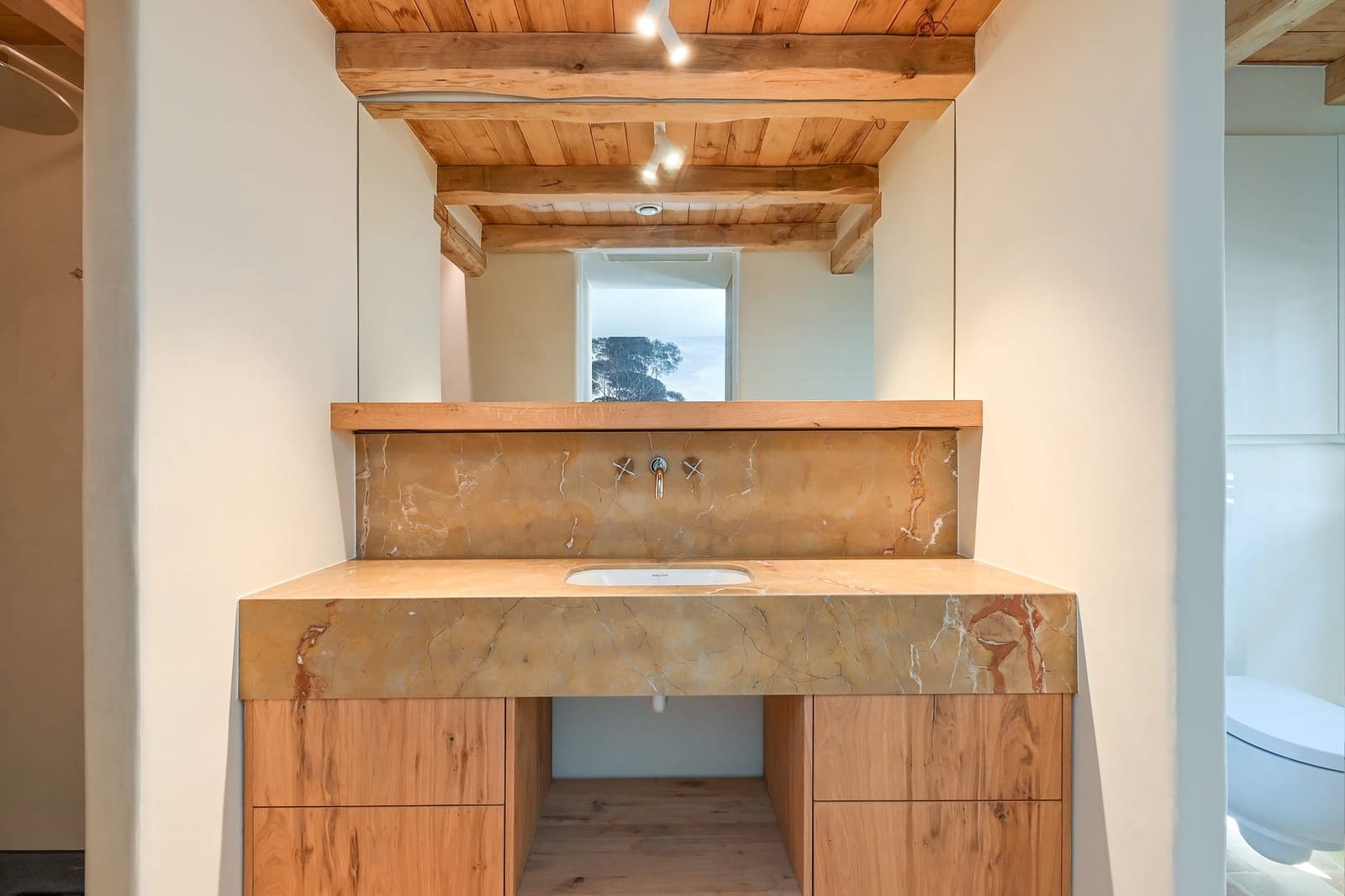 5 bedroom Villa for sale in Benissa - € 2,750,000 (Ref: 9061347)