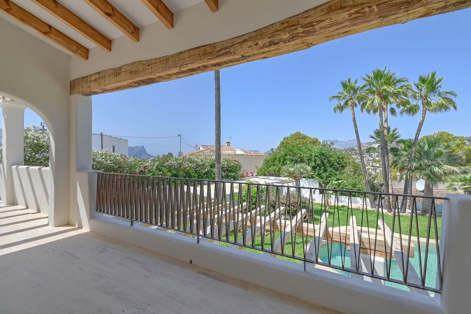 5 bedroom Villa for sale in Benissa - € 2,750,000 (Ref: 9061347)