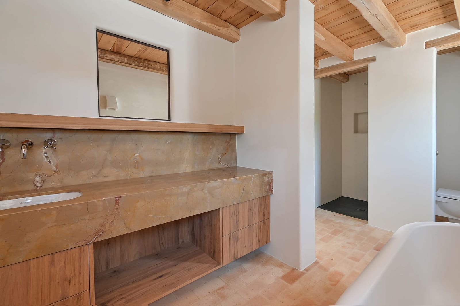 5 bedroom Villa for sale in Benissa - € 2,750,000 (Ref: 9061347)