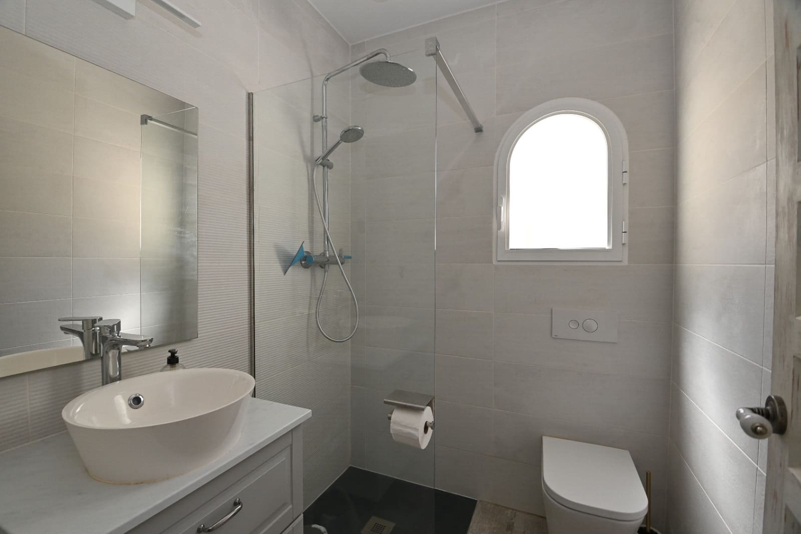 7 bedroom Villa for sale in Moraira with pool - € 1,250,000 (Ref: 9061348)