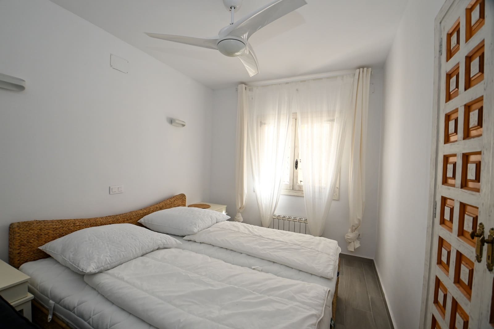 7 bedroom Villa for sale in Moraira with pool - € 1,250,000 (Ref: 9061348)