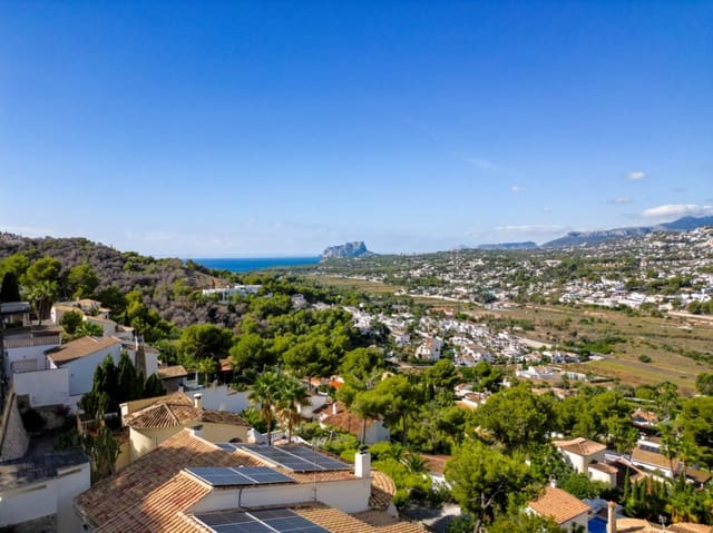 7 soverom Villa til salgs i Moraira, Teulada-Moraira med svømmebasseng - € 1 250 000 (Ref: 9061348)