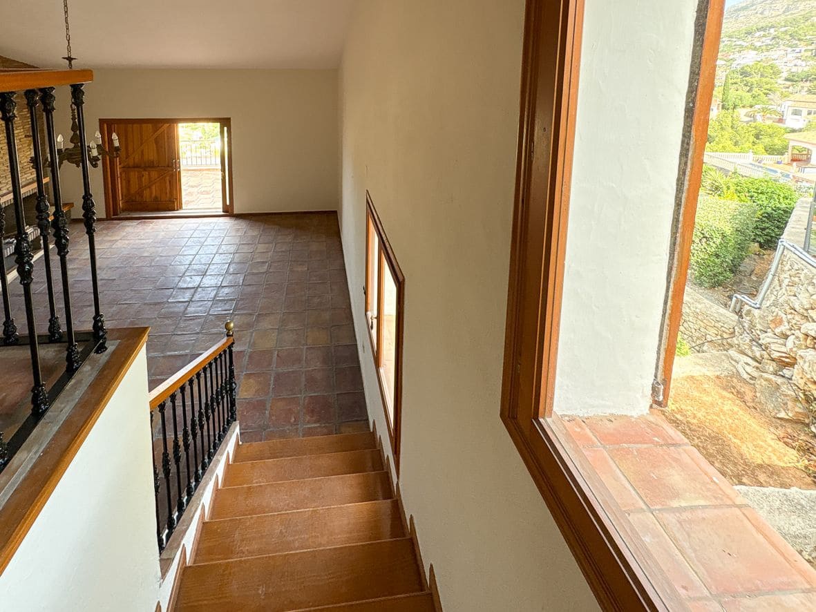 4 soveværelse Villa til salg i Denia med swimmingpool garage - € 1.150.000 (Ref: 9061351)